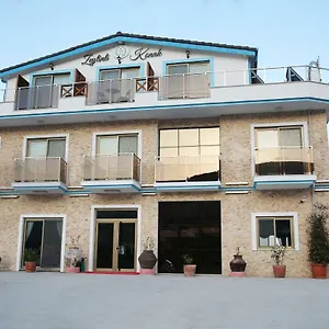 Zeytinli Konak Oda ve Kahvaltı